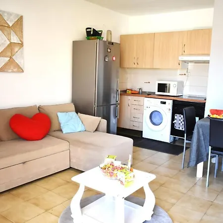 Very Good Location, Costa Adeje 2 Bedrooms Appartement *